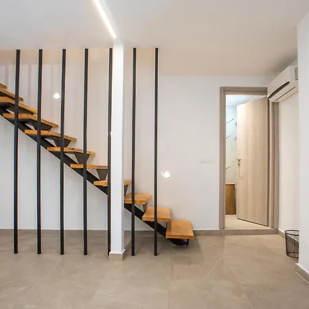 Magma Urban Apartment